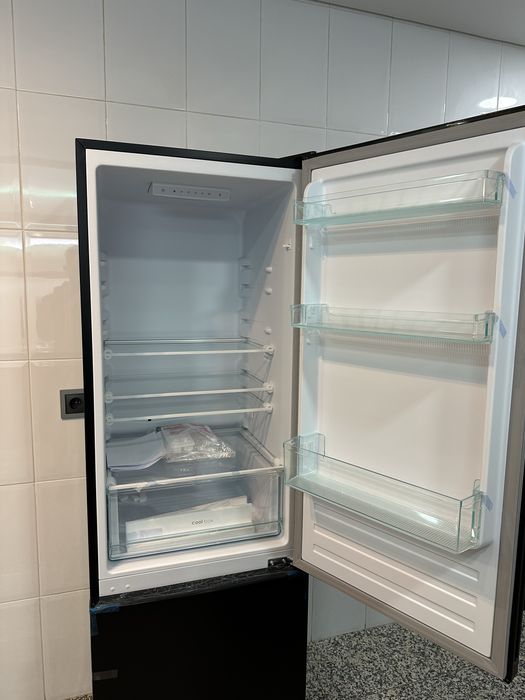 Frigorifico Candy Combinado City CCT3L517EB 260L (Preto)