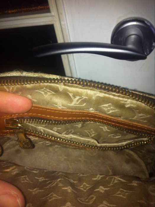 louis viitton torebeczka