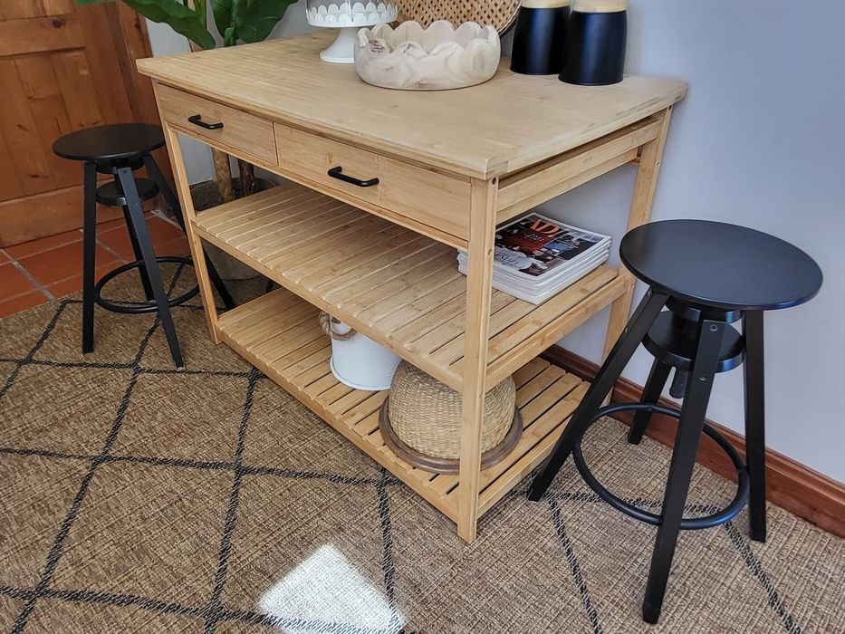 aparador, mesa, ilha, consola  louceiro balcão, bancos altos, rustico