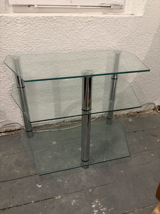 Stolik pod telewizor