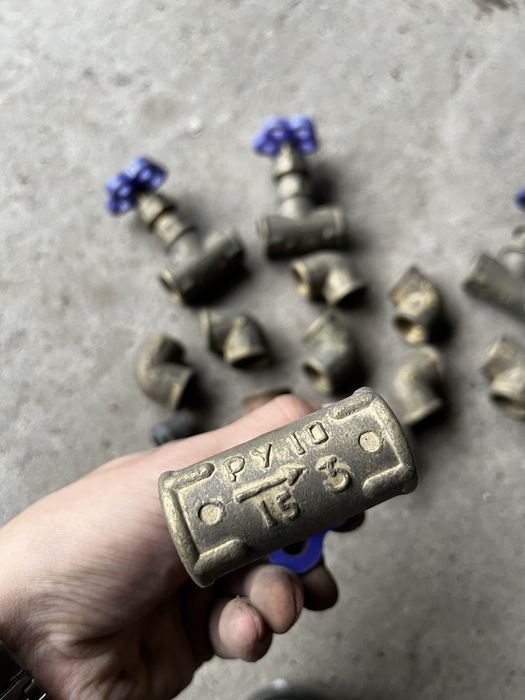 вентиль / кран латунний / кутник латунний відвідник