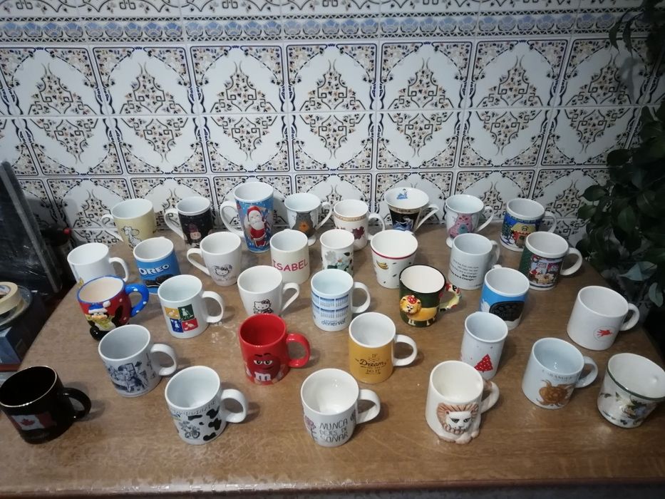33 Canecas Loiça Novas Algumas C 60 anos