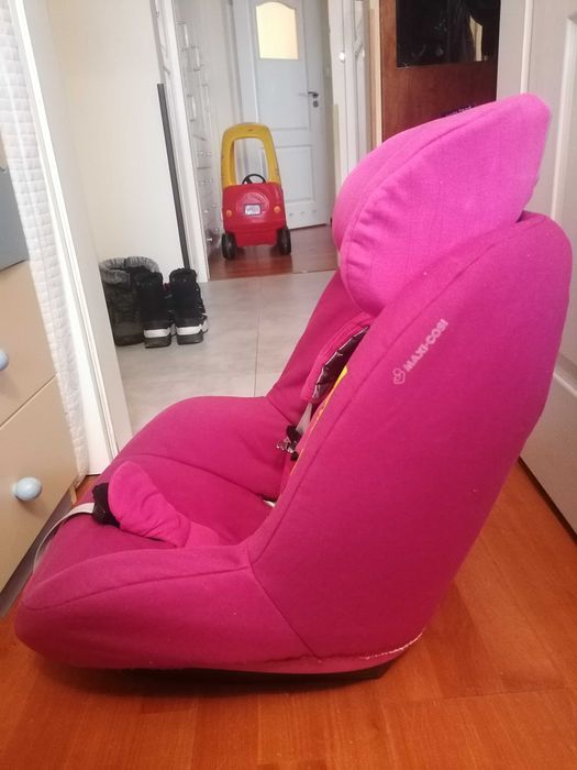 Fotelik Maxi Cosi 2 Way Pearl z bazą izofix
