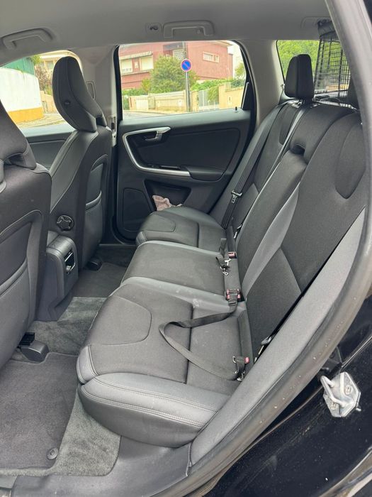 Volvo XC 60 2.0 D4 Momentum