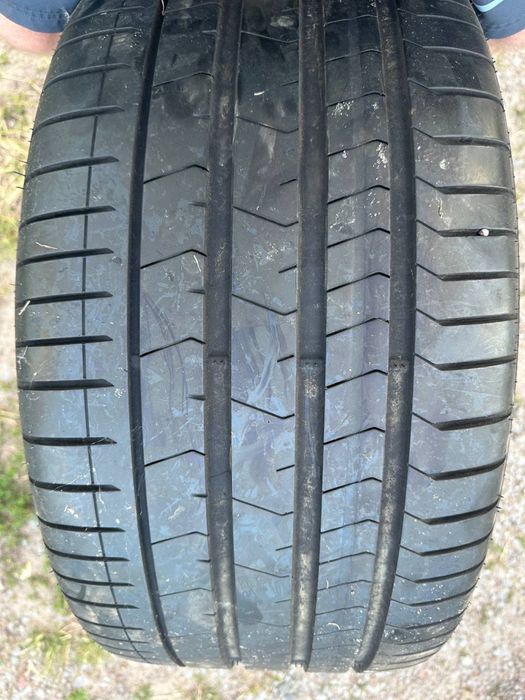 Шина pirelli 315/30/22