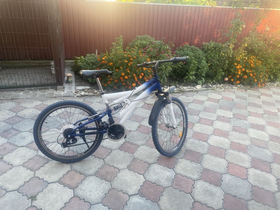 Продам Велосипед  двохпідвіс 24 колеса