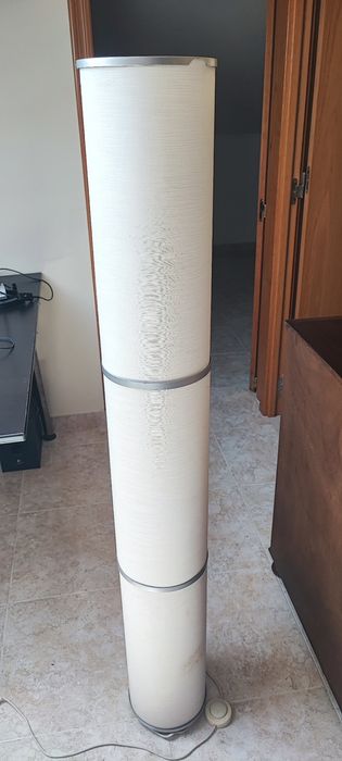 Candeeiro pé alto IKEA VIDJA