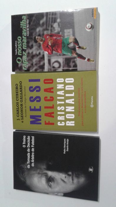 Livros sobre Futebol( Cristiano Ronaldo, Messi, Arbitragem)