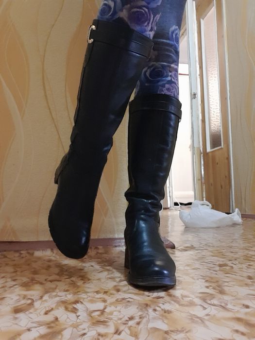 Кожаные сапоги 38р удобные 550