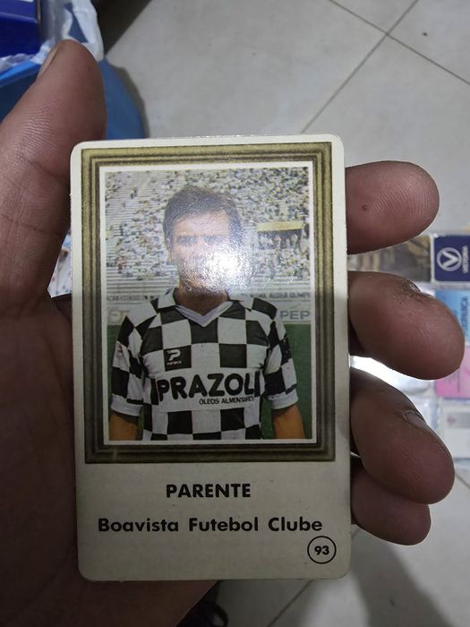 Lote Colecionismo Retro Anos 80/90: Cromos Futebol, 90210, Elvis e Calendários