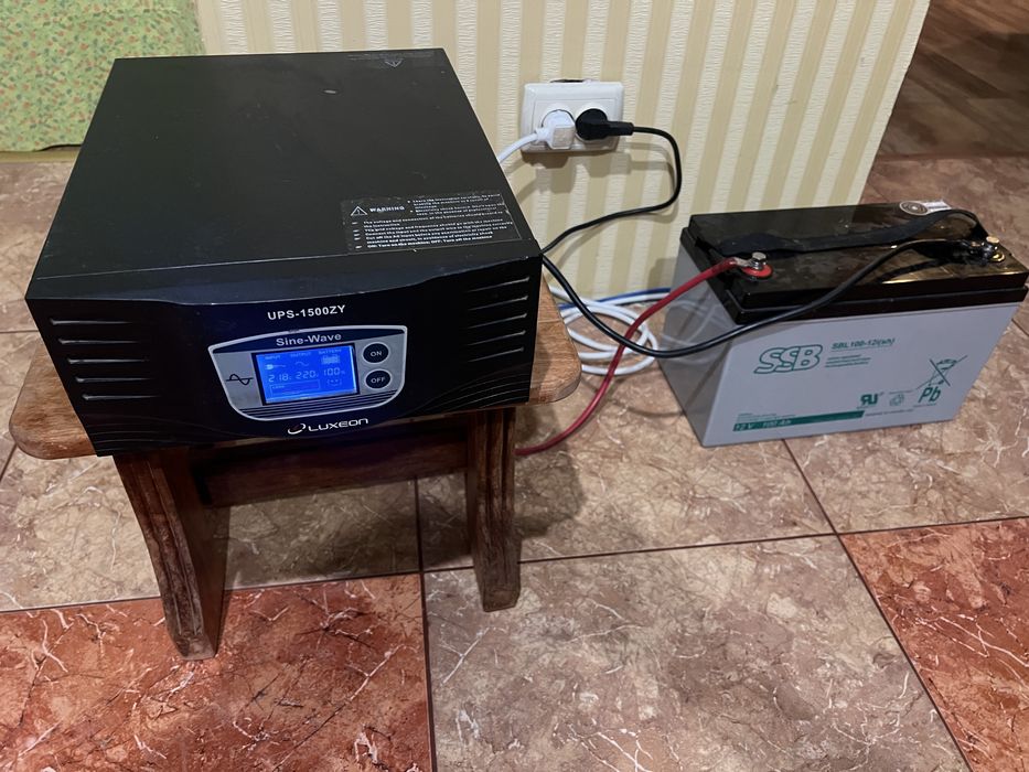 Luxeon ups-1500 Безперебійник ДБЖ