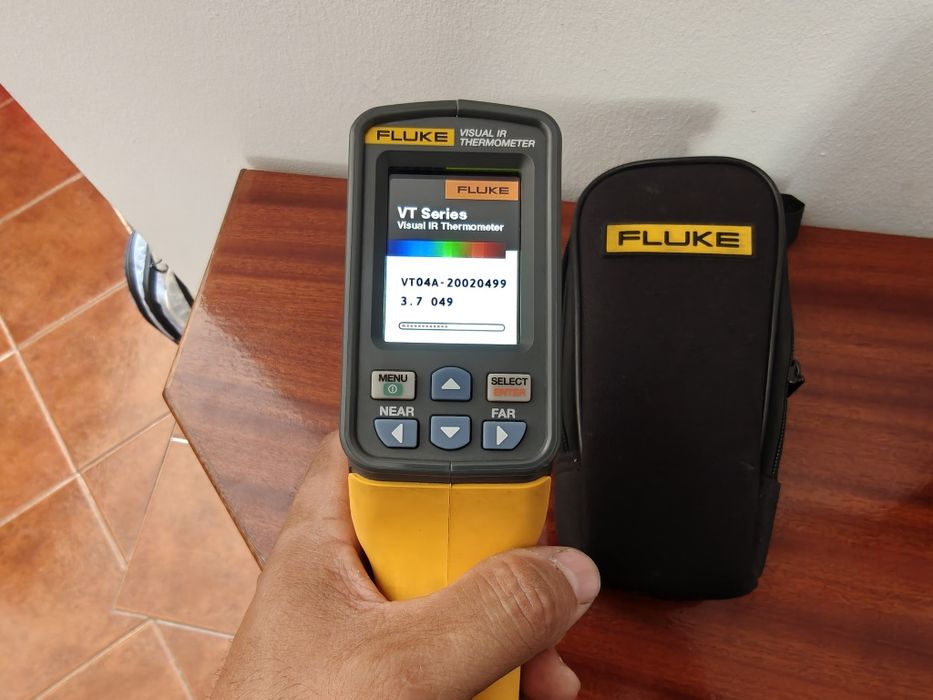 Termómetro visual IR Fluke VT04A