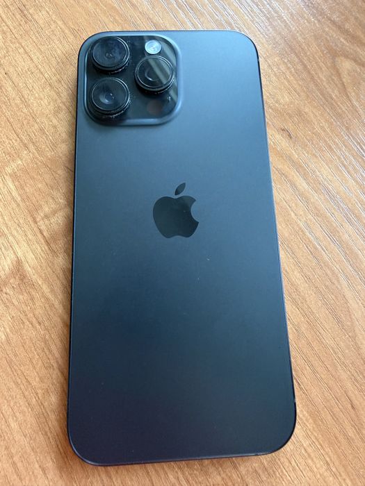 Iphone 16pro max jak nowy