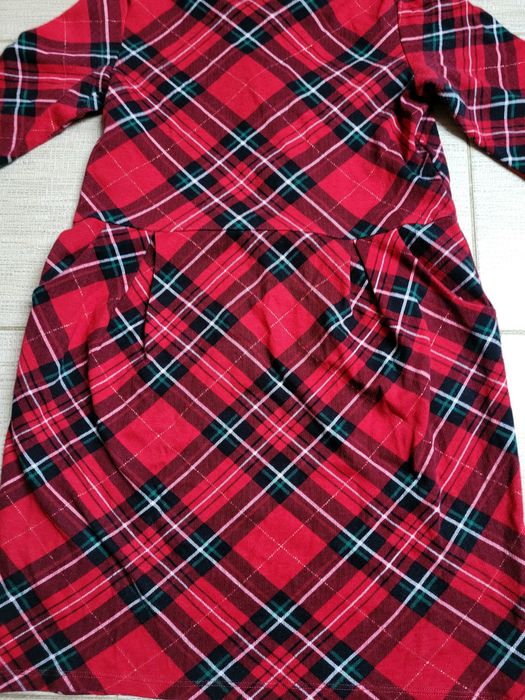 sukienka w kratkę ze złotą nitką na Święta H&M 134-140