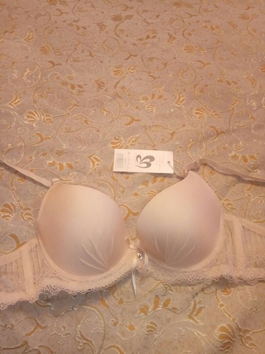 Бюстик новий, ОГ 80, чашка B