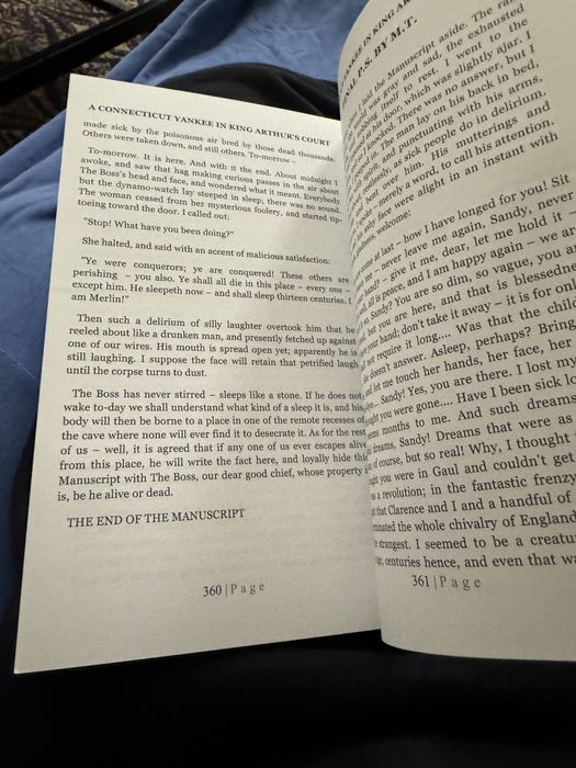 Англійською Янкі з Коннектикуту при дворі короля Артура Марк Твен.