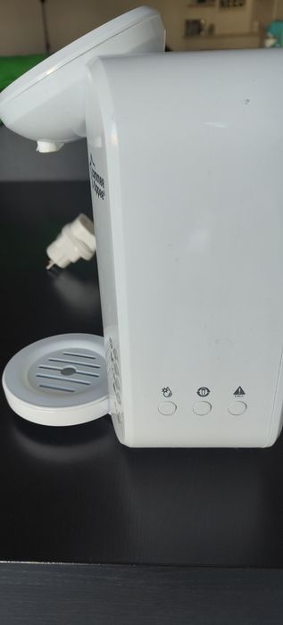 Máquina preparar biberão