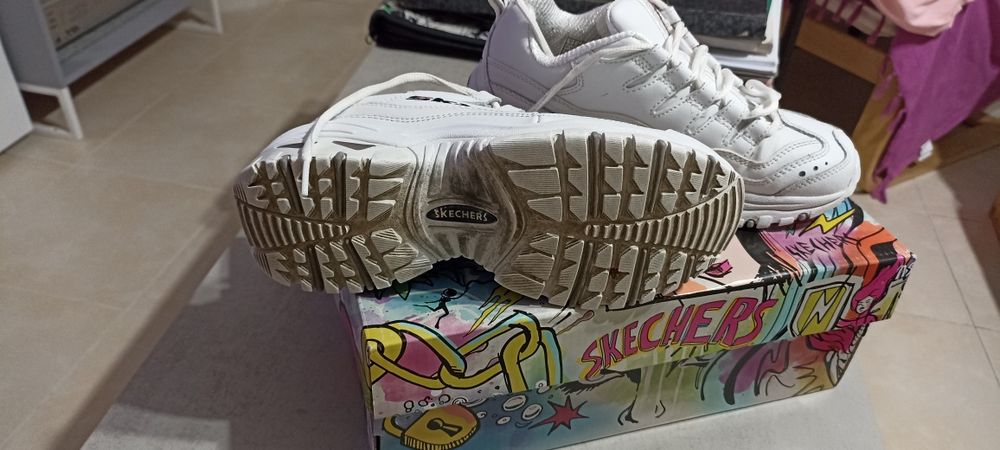 Tênis  da skechers