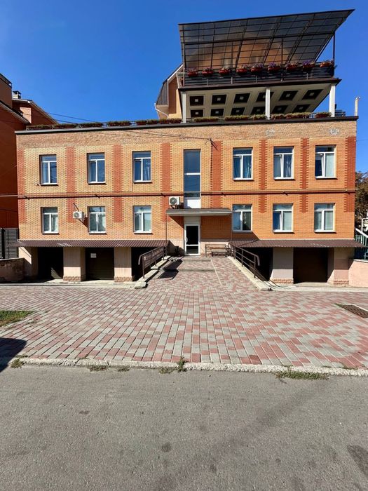 Продам приміщення. Офіс. Центр.