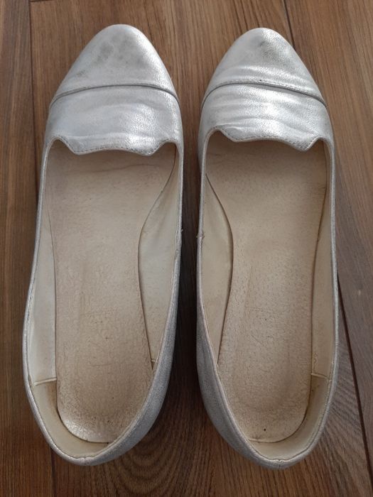 Buty ze skóry, rozm. 39