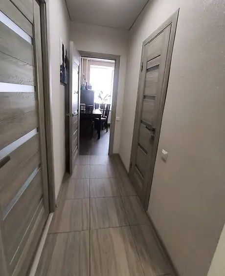 Продам новострой 4/10 Ціна 52000₴