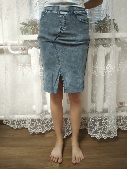 Продам спідницю для дівчинки