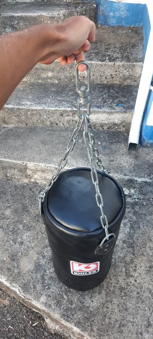 Saco de boxe kohler e Luvas