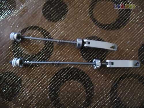 Apertos rápidos prateados ultraleves veio em titanio