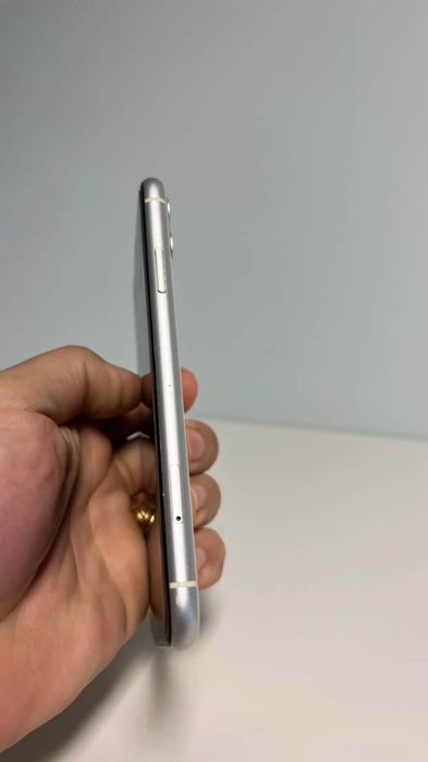 Iphone 11 , Branco de  128 gb
