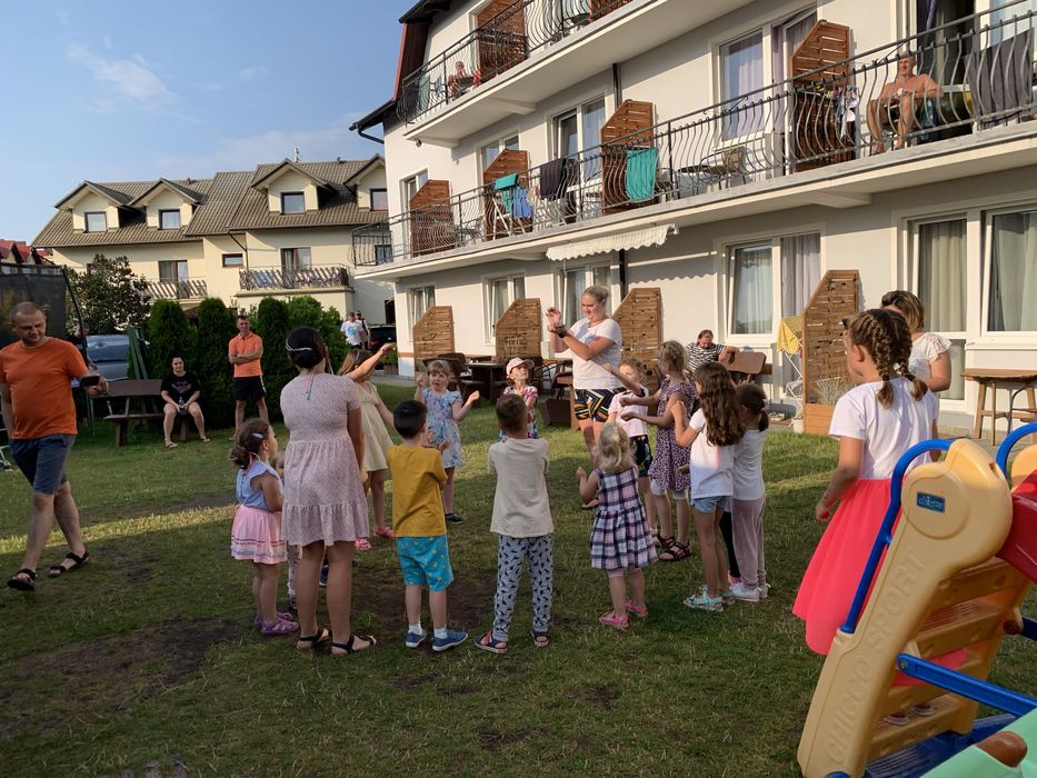 Noclegi Pokoje Karwia nad morzem blisko plaży. parking,animacje dziecI