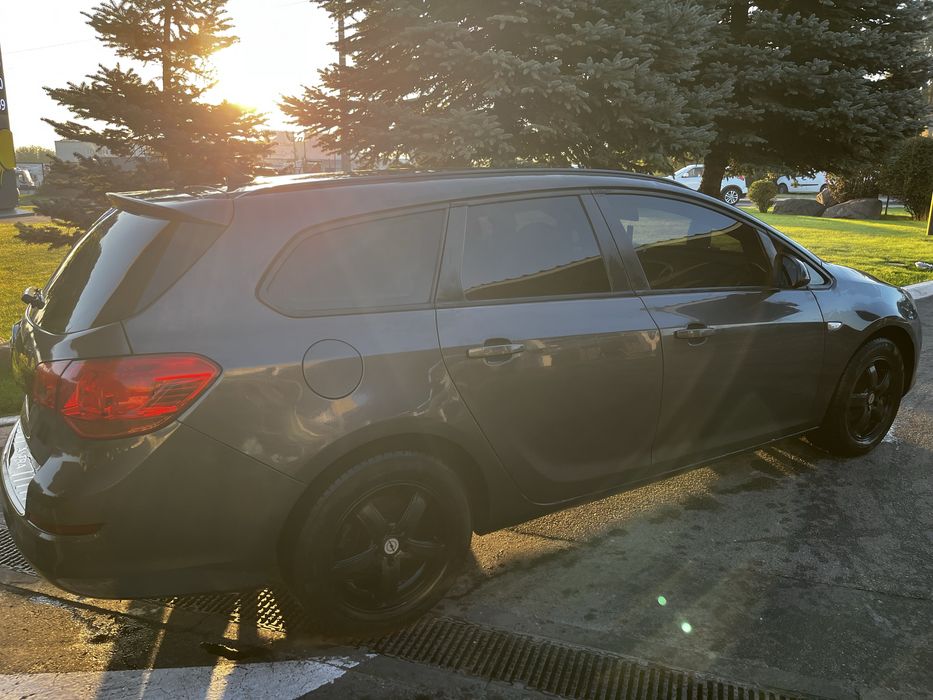 Opel Astra j 1.3 дизель