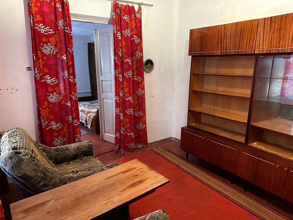 Оренда двокімнатної частини будинку Корея Лесі Українки,М. Драгоманова