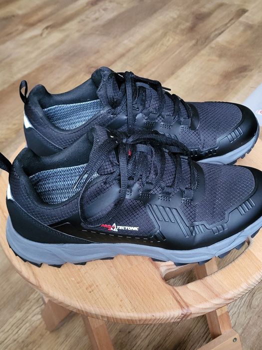 Кросівки на мембрані  ProTectonic