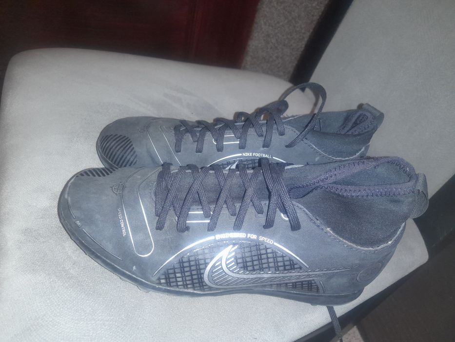 Sprzedam turfy Nike 36
