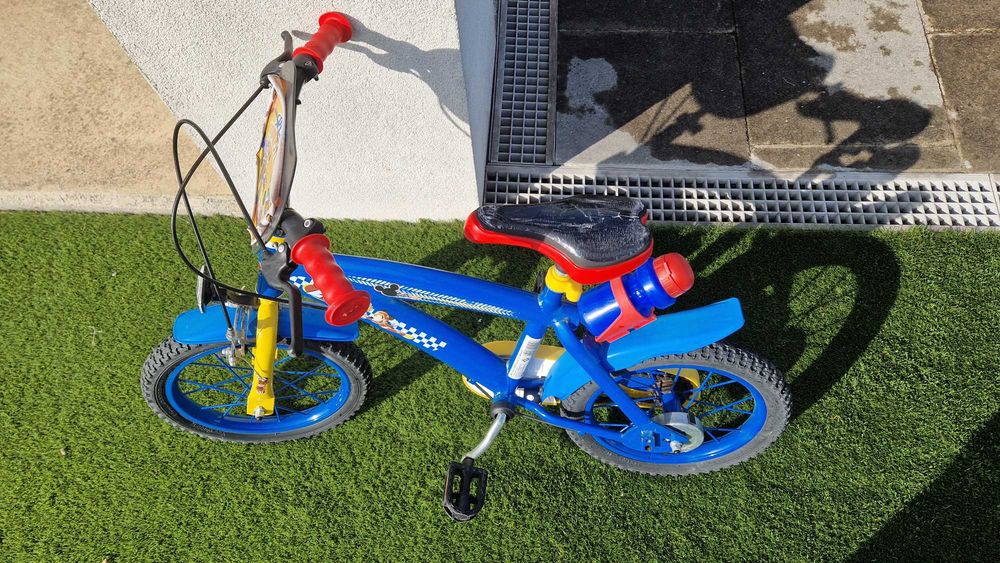 Bicicleta para criança usada