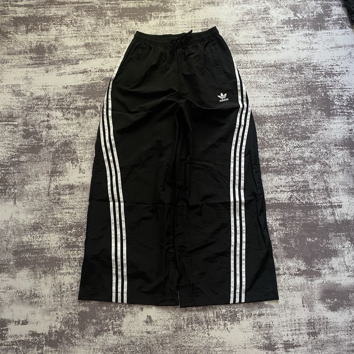 パンツ balenciaga baggy pants Baggy パンツ で ライトブルー | Balenciaga JP (バレンシアガ）