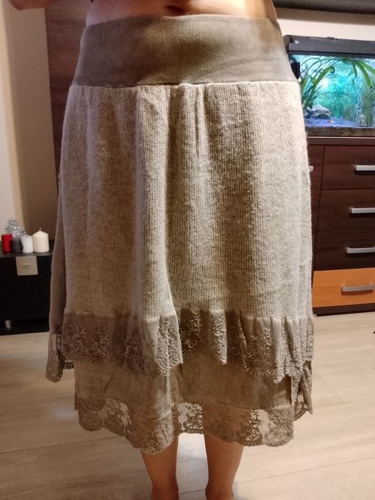 Spódniczka damska r 40/42.