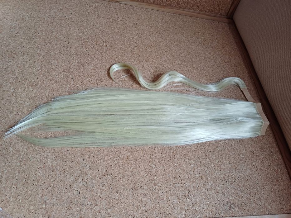 Extensão de cabelo comprido, rabo
de cavalo. Novo.