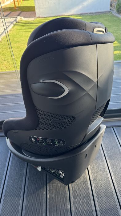 Cybex Sirona Gi I-Size Fotelik Samochodowy 0-20kg Plus Moon Black