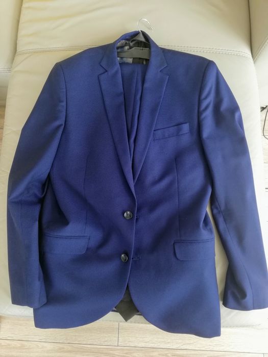Garnitur męski granatowy