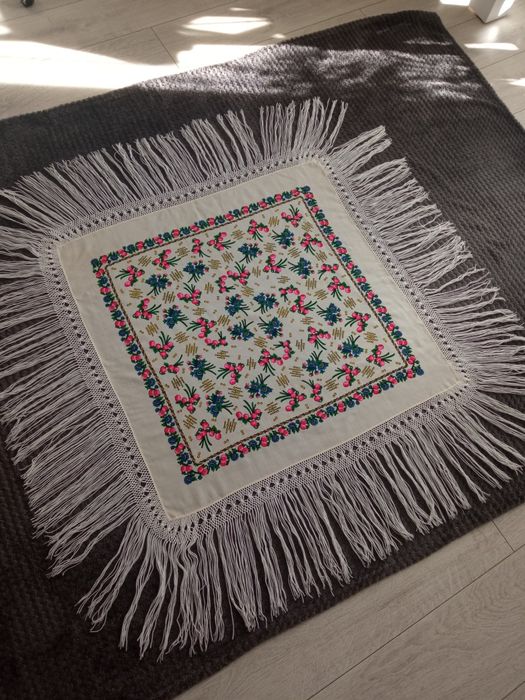 Chusta góralska kanadzka, wełna 100%, frędzle ręcznie przyprawiane!