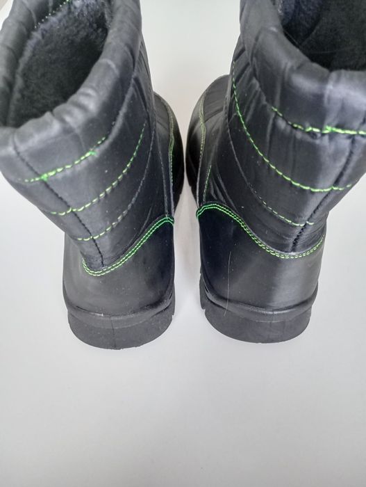 Nowe buty zimowe śniegowce rozm 32
