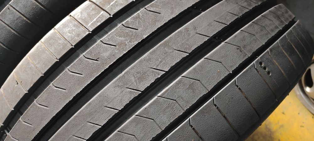 Pneus 245/40/21 Michelin semi novos