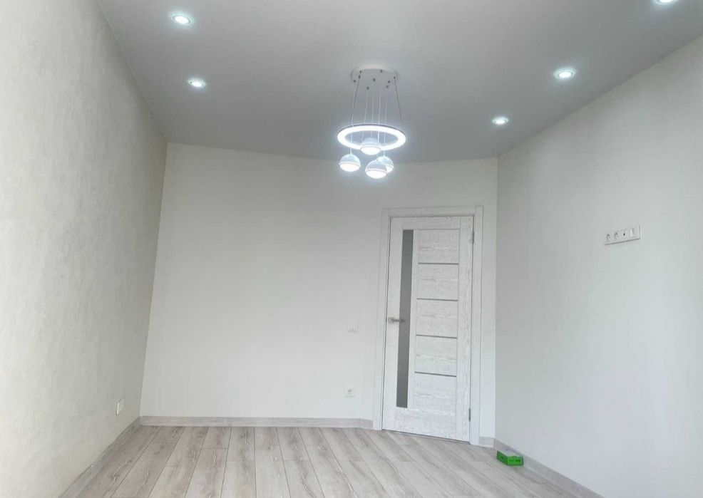 Ремонт під ключ Шпаклювання Фарбування Плитка Плінтуси