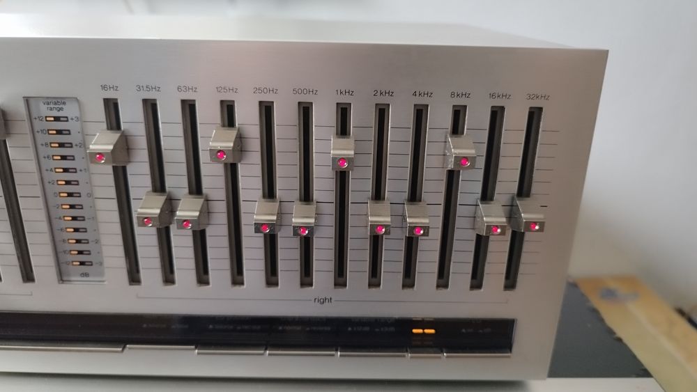 Equalizer Technics sh 8020