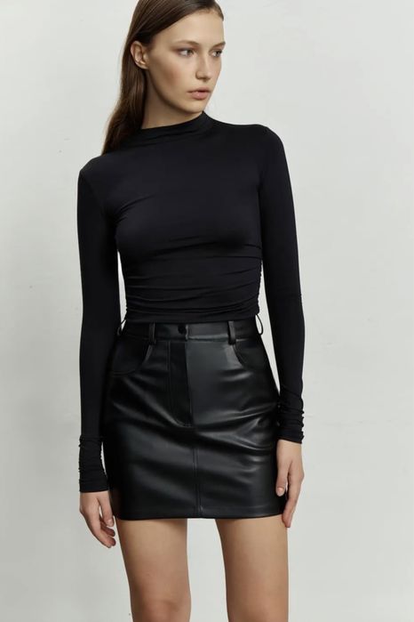 Продам шкіряну спідницю Papaya