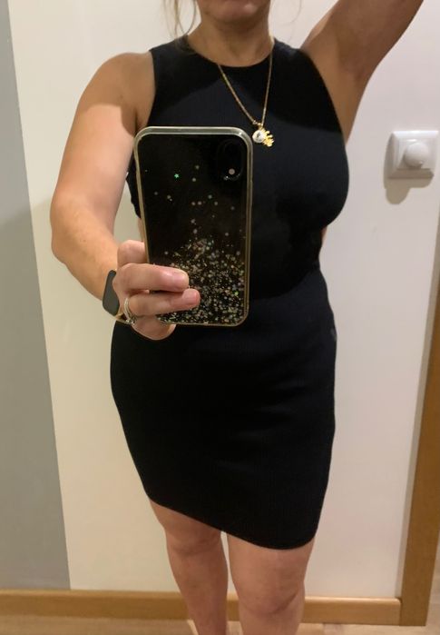 Vestido preto canelado Bershka