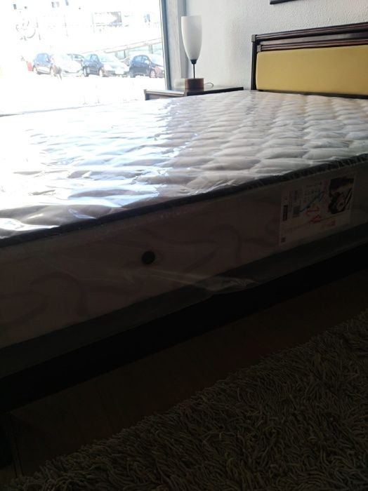 Colchão King Size 200 x 180,  NOVO