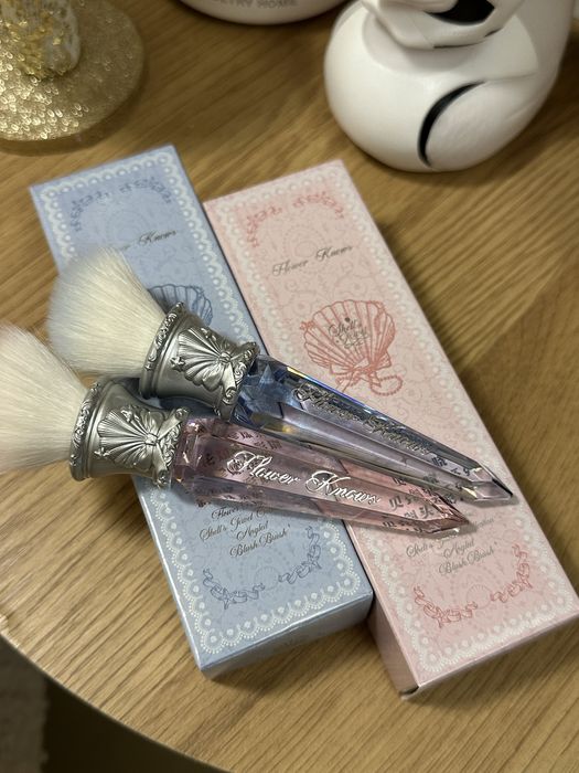 Пензлик flower knows новий для румян/пудри