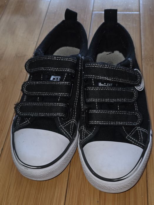 Buty sportowe trampki, r. 36